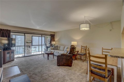 Condominio en venta en Clearwater, Florida, 1 dormitorio, 65.4 m2 № 1916010 - foto 15