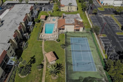 Condominio en venta en Clearwater, Florida, 1 dormitorio, 65.4 m2 № 1916010 - foto 27