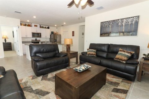House in Ormond Beach, Florida 3 bedrooms, 156.54 sq.m. № 1757707 - photo 8