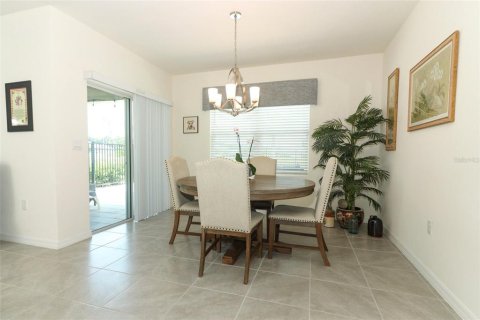 House in Ormond Beach, Florida 3 bedrooms, 156.54 sq.m. № 1757707 - photo 13