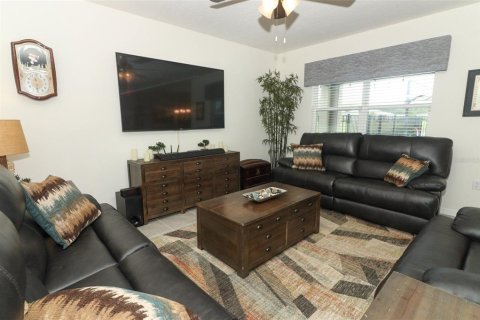 House in Ormond Beach, Florida 3 bedrooms, 156.54 sq.m. № 1757707 - photo 6