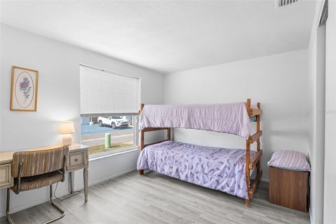 House in Tampa, Florida 3 bedrooms, 138.8 sq.m. № 1766259 - photo 22