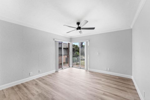 Copropriété à louer à Palm Springs, Floride: 2 chambres, 81.75 m2 № 2191994 - photo 16