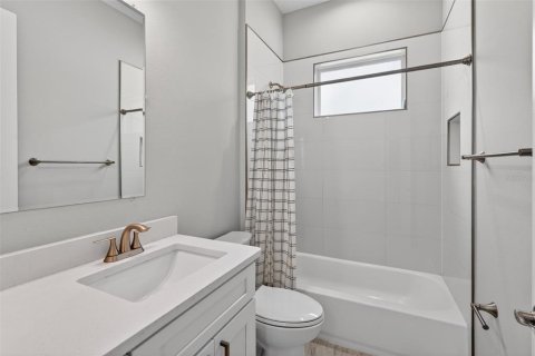 Villa ou maison à vendre à Orlando, Floride: 7 chambres, 409.23 m2 № 2112471 - photo 14