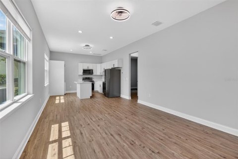 Villa ou maison à vendre à Orlando, Floride: 7 chambres, 409.23 m2 № 2112471 - photo 18