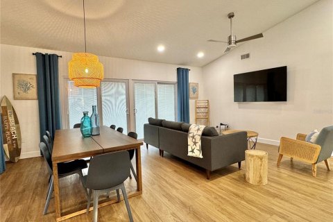 Casa en alquiler en Bradenton, Florida, 3 dormitorios, 179.95 m2 № 1394020 - foto 26