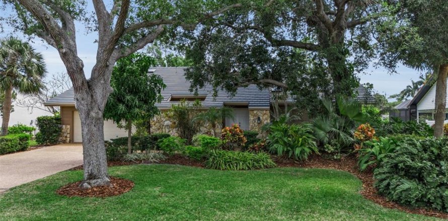 Villa ou maison à Sarasota, Floride 4 chambres, 232.26 m2 № 2223783