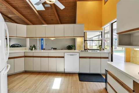 Villa ou maison à vendre à Sarasota, Floride: 4 chambres, 232.26 m2 № 2223783 - photo 23