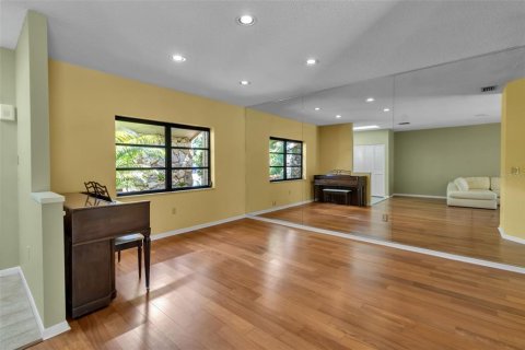 Villa ou maison à vendre à Sarasota, Floride: 4 chambres, 232.26 m2 № 2223783 - photo 9