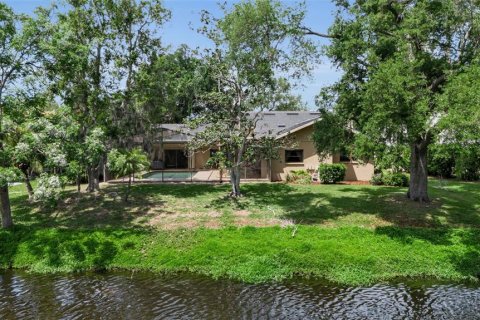 Villa ou maison à vendre à Sarasota, Floride: 4 chambres, 232.26 m2 № 2223783 - photo 3
