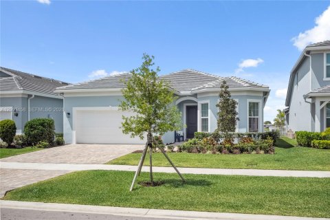 House in Stuart, Florida 3 bedrooms, 196.12 sq.m. № 2068153 - photo 3