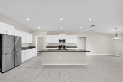 House in Ruskin, Florida 4 bedrooms, 237.55 sq.m. № 1649303 - photo 11