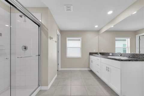 House in Ruskin, Florida 4 bedrooms, 237.55 sq.m. № 1649303 - photo 19