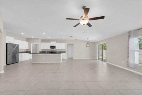 House in Ruskin, Florida 4 bedrooms, 237.55 sq.m. № 1649303 - photo 9