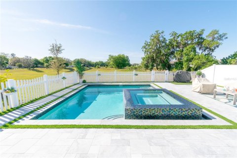 House in Kissimmee, Florida 4 bedrooms, 190.26 sq.m. № 1597666 - photo 4