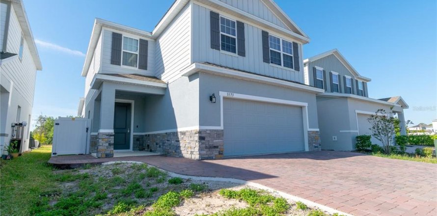 House in Kissimmee, Florida 4 bedrooms, 190.26 sq.m. № 1597666