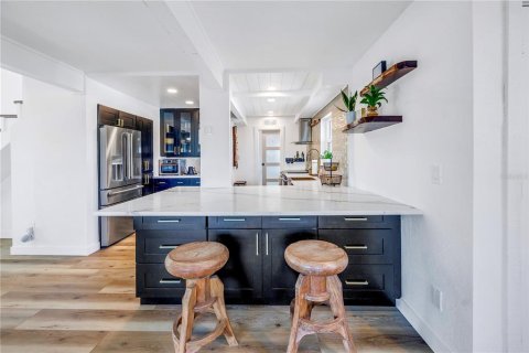 Casa en alquiler en Treasure Island, Florida, 3 dormitorios, 157 m2 № 1827754 - foto 10