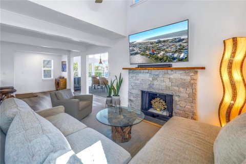 Casa en alquiler en Treasure Island, Florida, 3 dormitorios, 157 m2 № 1827754 - foto 17