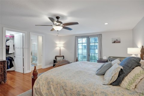 Adosado en venta en Fort Lauderdale, Florida, 3 dormitorios, 244.33 m2 № 2063168 - foto 19