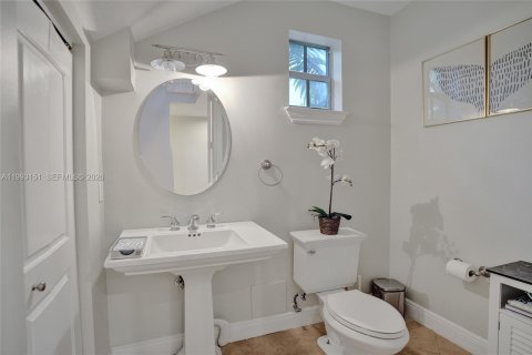 Adosado en venta en Fort Lauderdale, Florida, 3 dormitorios, 244.33 m2 № 2063168 - foto 13