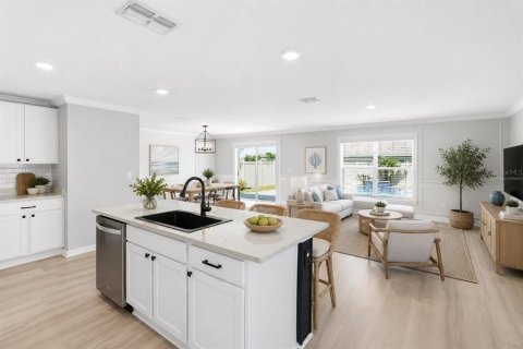 House in Parrish, Florida 4 bedrooms, 209.96 sq.m. № 2302856 - photo 8