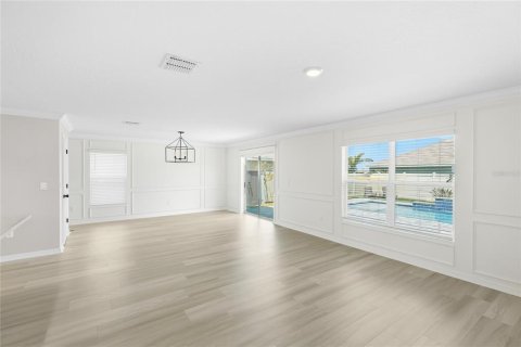 House in Parrish, Florida 4 bedrooms, 209.96 sq.m. № 2302856 - photo 13