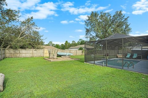 House in Spring Hill, Florida 3 bedrooms, 127.18 sq.m. № 1906248 - photo 18