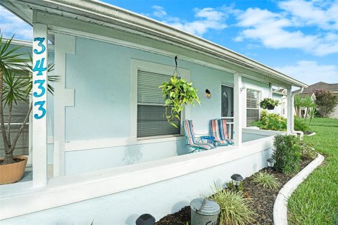House in Spring Hill, Florida 3 bedrooms, 127.18 sq.m. № 1906248 - photo 3