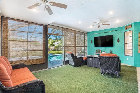 House in Spring Hill, Florida 3 bedrooms, 127.18 sq.m. № 1906248 - photo 15