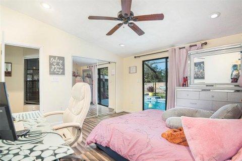 House in Spring Hill, Florida 3 bedrooms, 127.18 sq.m. № 1906248 - photo 13