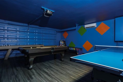 Купить виллу или дом в Плантация, Флорида 9 спален, 797.29м2, № 2046835 - фото 29