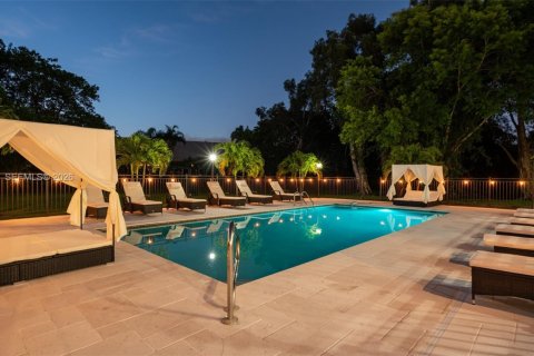 Купить виллу или дом в Плантация, Флорида 9 спален, 797.29м2, № 2046835 - фото 27