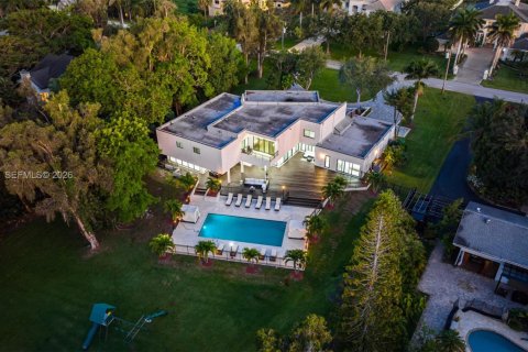 Купить виллу или дом в Плантация, Флорида 9 спален, 797.29м2, № 2046835 - фото 7