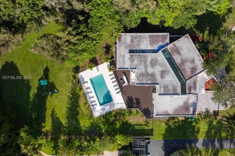 Купить виллу или дом в Плантация, Флорида 9 спален, 797.29м2, № 2046835 - фото 19