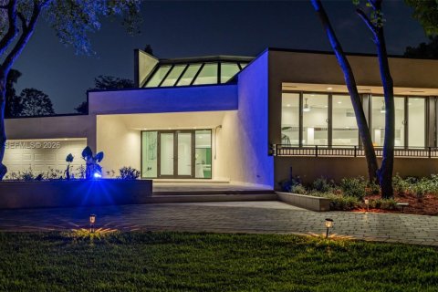 Купить виллу или дом в Плантация, Флорида 9 спален, 797.29м2, № 2046835 - фото 23