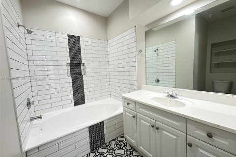 Touwnhouse à vendre à Miami, Floride: 3 chambres, 112.97 m2 № 2010053 - photo 14