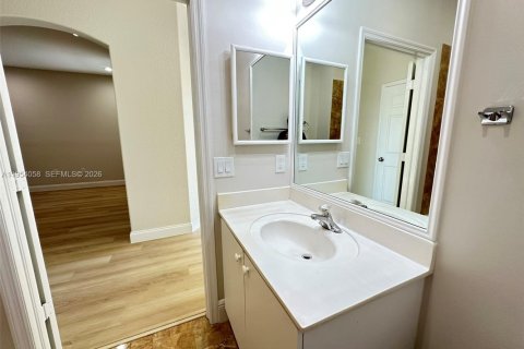 Touwnhouse à vendre à Miami, Floride: 3 chambres, 112.97 m2 № 2010053 - photo 22