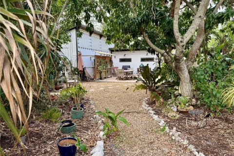 Villa ou maison à vendre à Sarasota, Floride: 3 chambres, 148.64 m2 № 1898880 - photo 28
