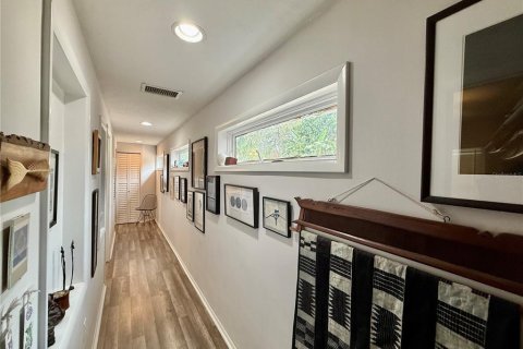 Villa ou maison à vendre à Sarasota, Floride: 3 chambres, 148.64 m2 № 1898880 - photo 6
