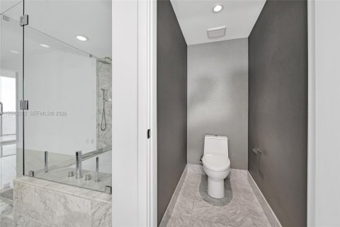 Copropriété à louer à Miami, Floride: 3 chambres, 151.8 m2 № 2352019 - photo 22