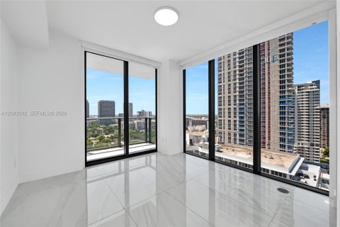 Copropriété à louer à Miami, Floride: 3 chambres, 151.8 m2 № 2352019 - photo 30