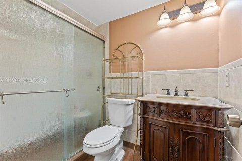 Townhouse in Miami, Florida 2 bedrooms, 111.48 sq.m. № 2047235 - photo 15