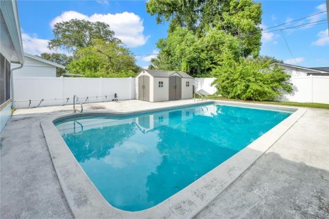 Casa en venta en Winter Park, Florida, 4 dormitorios, 175.68 m2 № 1824664 - foto 24