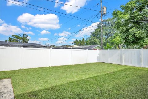 Casa en venta en Winter Park, Florida, 4 dormitorios, 175.68 m2 № 1824664 - foto 30