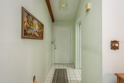 Condominio en alquiler en Port Richey, Florida, 2 dormitorios, 122.63 m2 № 1919269 - foto 5