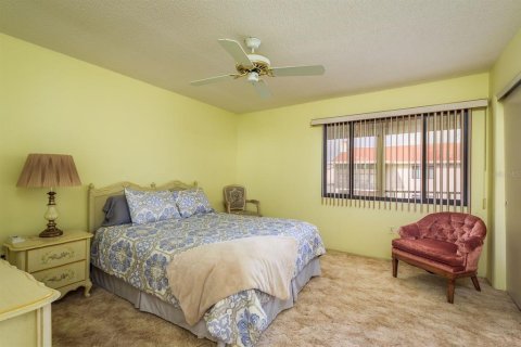 Condominio en alquiler en Port Richey, Florida, 2 dormitorios, 122.63 m2 № 1919269 - foto 19