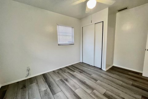 Casa en alquiler en Tampa, Florida, 3 dormitorios, 139.73 m2 № 1915681 - foto 18