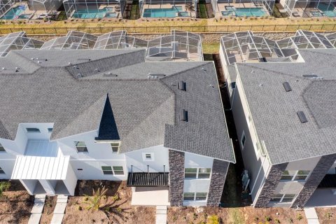 Touwnhouse à vendre à Davenport, Floride: 5 chambres, 201.41 m2 № 1778416 - photo 2