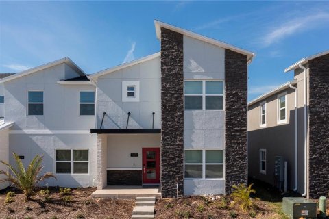 Touwnhouse à vendre à Davenport, Floride: 5 chambres, 201.41 m2 № 1778416 - photo 1
