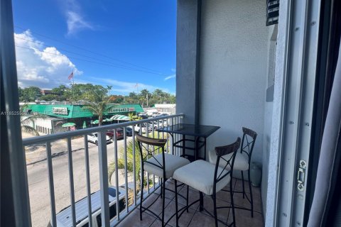 Снять в аренду кондоминиум в Майами, Флорида 1 спальня, 58.25м2, № 1859102 - фото 8